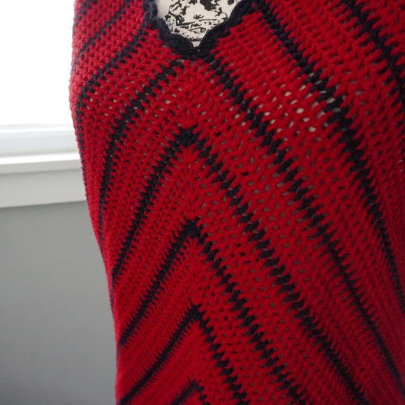 VTG Austin Reed‎ Red Navy Blue Chevron Open Knit Tank Top XL Sleeveless Boho - Picture 2 of 8